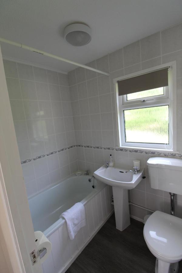 Relaxing Chalet On Popular California Sands Short Stroll To Beach, Nr Norfolk Broads & Great Yarmouth Scratby Exterior photo
